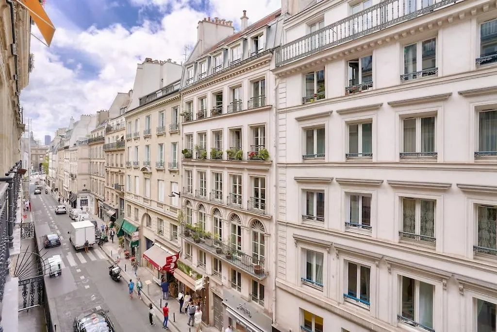 Superb 1 Bed Flat 5Min Walk From The Louvre Daire Paris Fransa